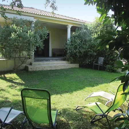 Casa de Férias Three-bedroom Holiday Marine 07 *