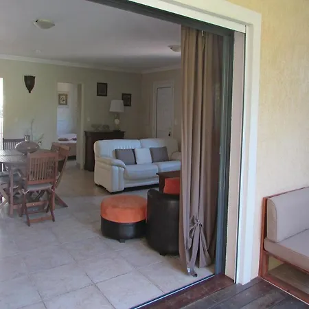 Three-bedroom Holiday Marine 07